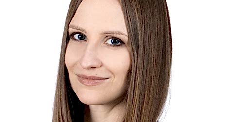 Ida Wrona Headshot