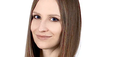 Ida Wrona Headshot